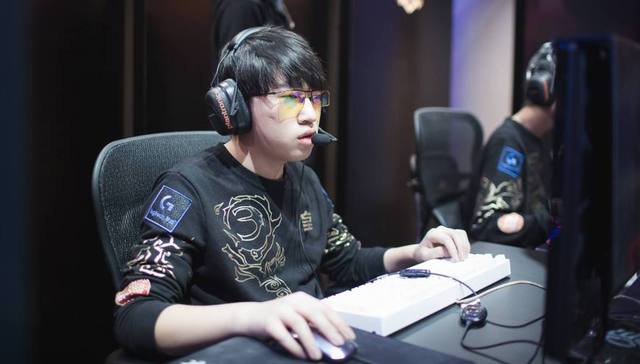 仅让同曦队 仅让同曦队