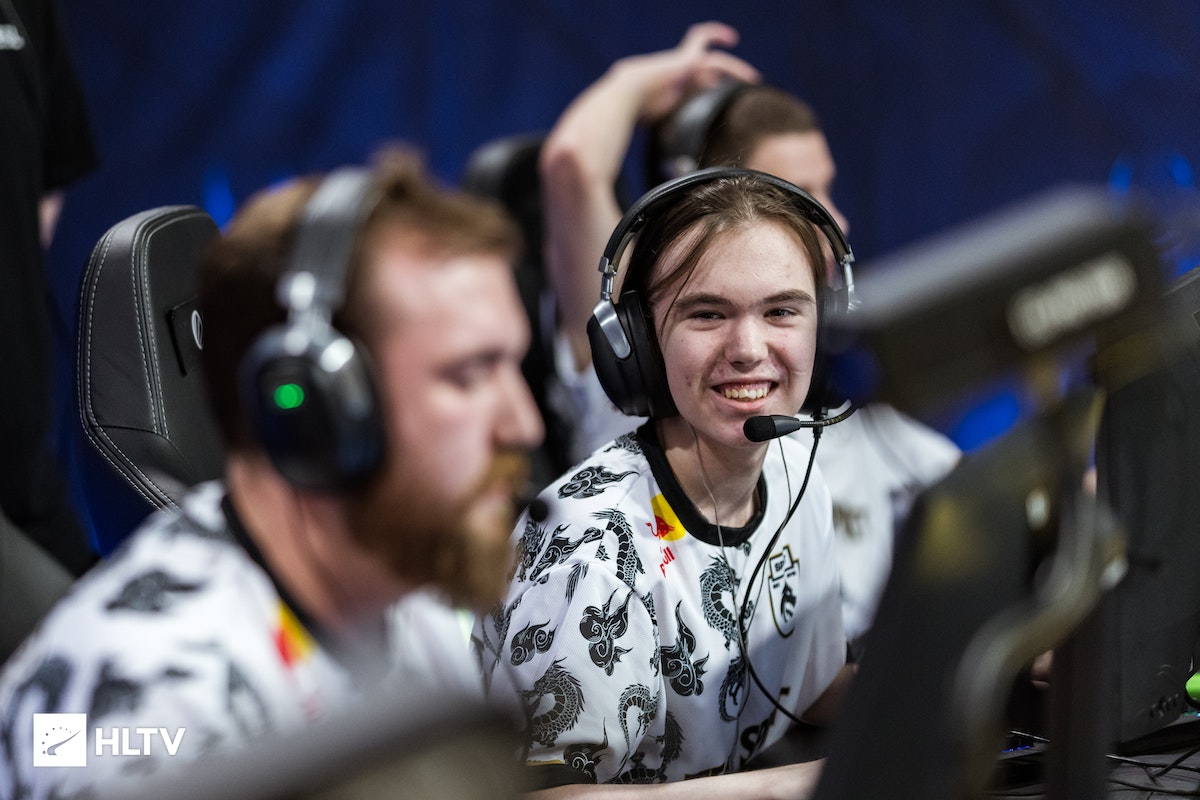 这样的后防 这样的后防