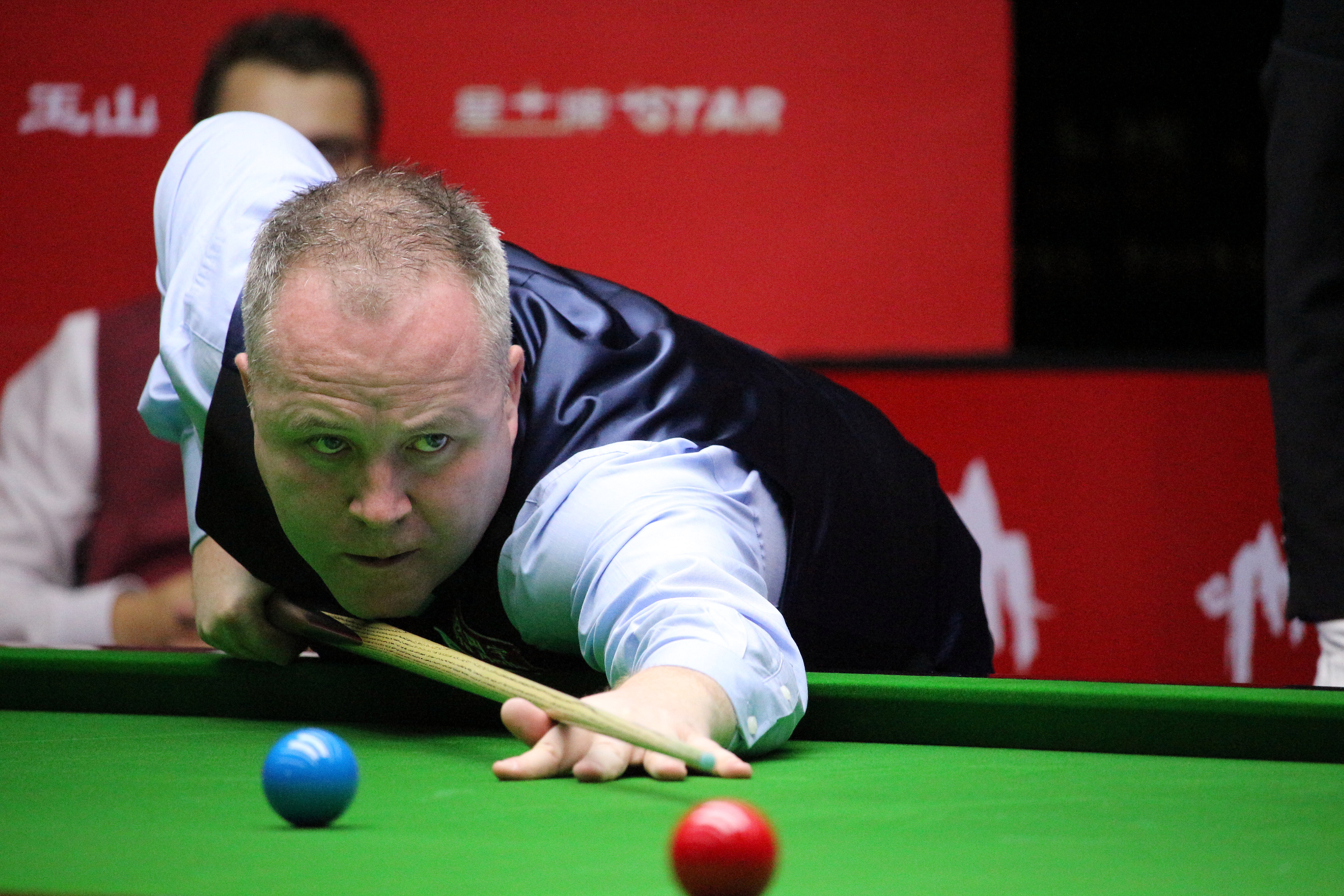 两队的进攻 两队的进攻