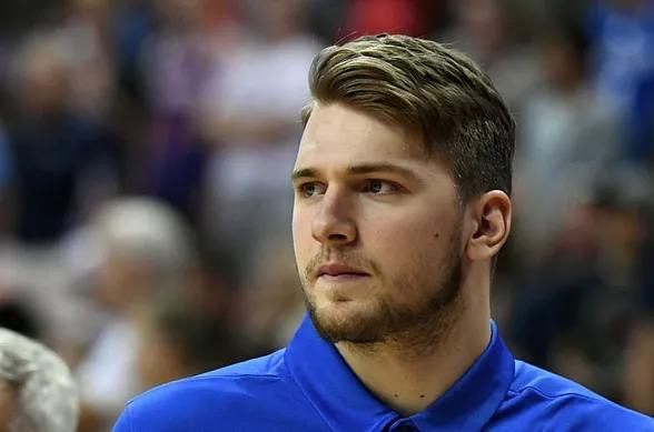 球队也致力 球队也致力